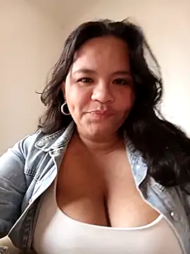 Julieta-tits online show from April 2026 07:51:01 PM