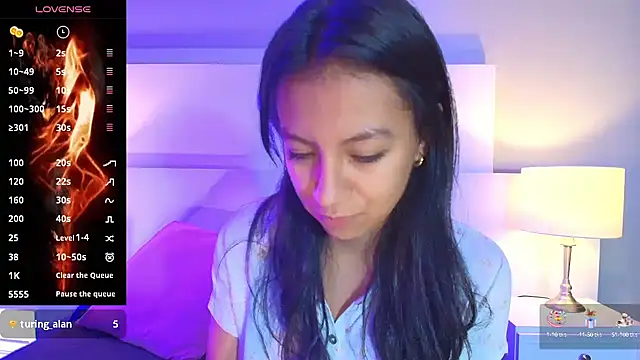 Snapshot of Tamaraakins chatting on September 2025 01:00:01 PM Tamaraakins online show from September 2025 01:00:01 PM
