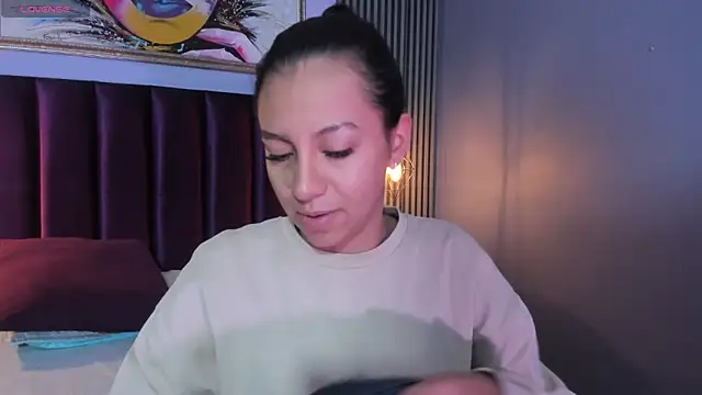 Tamaraakins online show from December 2025 12:33:02 PM