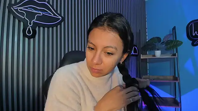 Tamaraakins online show from February 2026 12:33:01 PM