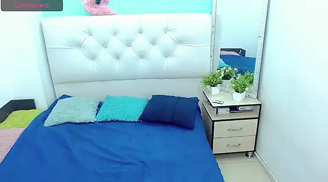 kinverly sexyx online show from January 2025 06:35:02 PM