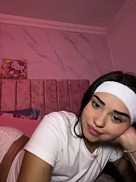 Snapshot of Kimmymadison- chatting on April 2026 03:35:01 AM Kimmymadison- online show from April 2026 03:35:01 AM