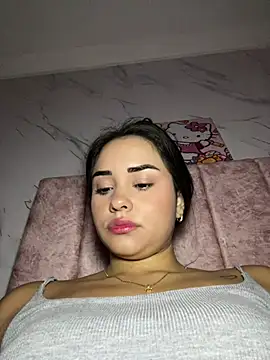 Snapshot of Kimmymadison- chatting on April 2026 08:01:02 PM Kimmymadison- online show from April 2026 08:01:02 PM