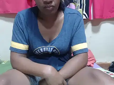 Snapshot of Linda_sexy chatting on March 2025 01:03:01 PM Linda sexy online show from March 2025 01:03:01 PM