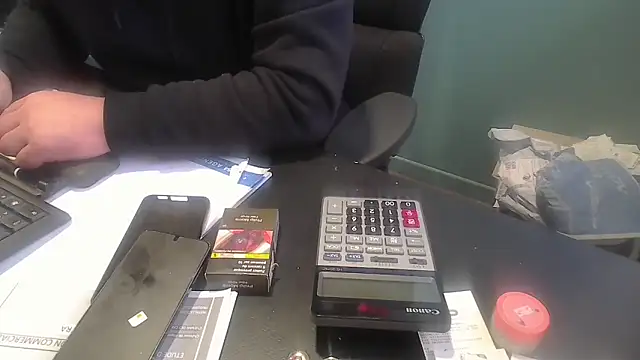 Snapshot of dominemoi4 chatting on February 2026 10:31:02 AM dominemoi4 online show from February 2026 10:31:02 AM