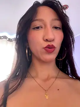 peiton steele7 online show from October 2025 07:00:01 PM