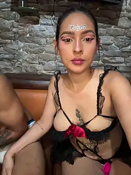 Snapshot of twohornys chatting on October 2025 11:17:02 PM twohornys online show from October 2025 11:17:02 PM