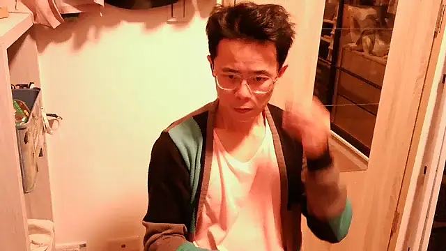 Snapshot of ker1ker chatting on March 2025 03:29:02 PM ker1ker online show from March 2025 03:29:02 PM