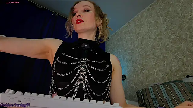 VerdgyMiller online show from April 2026 11:02:02 AM