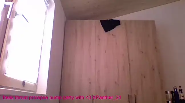 Snapshot of Bigthroaterboy chatting on February 2025 02:44:01 PM Bigthroaterboy online show from February 2025 02:44:01 PM