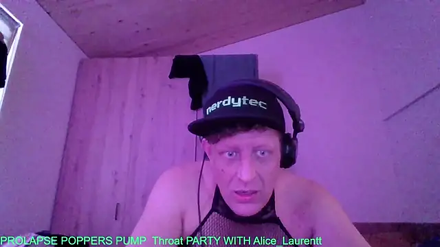 Bigthroaterboy online show from October 2025 10:13:02 AM