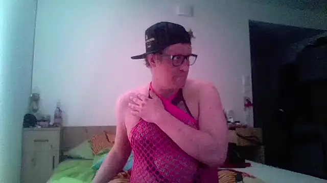 Bigthroaterboy online show from March 2026 05:28:01 PM