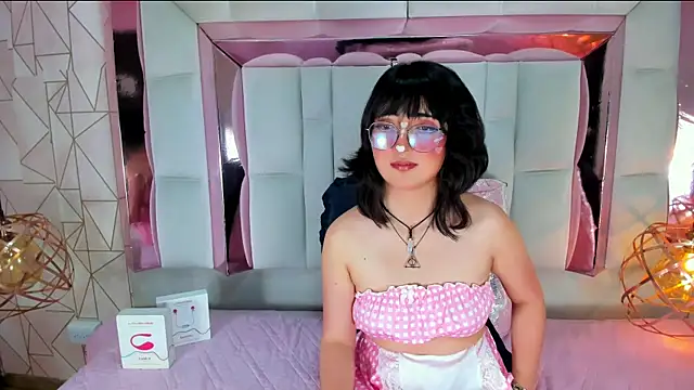 SaraMartini1 online show from March 2025 05:45:02 AM