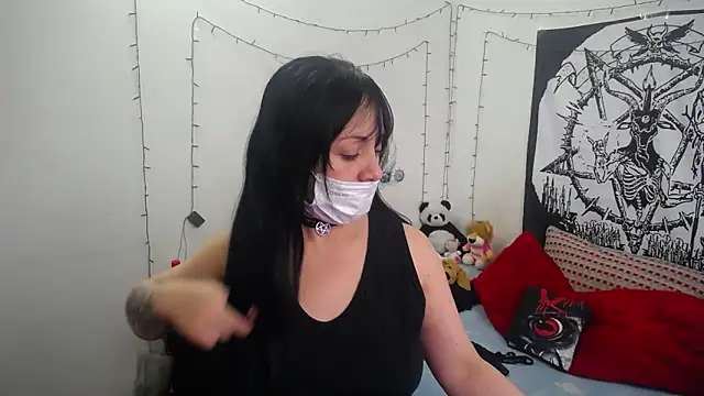 lili peach online show from December 2024 09:06:02 PM