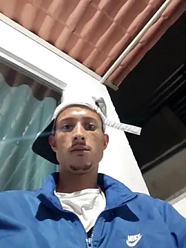 Snapshot of magrinhosafadoo33 chatting on February 2026 06:45:02 AM magrinhosafadoo33 online show from February 2026 06:45:02 AM