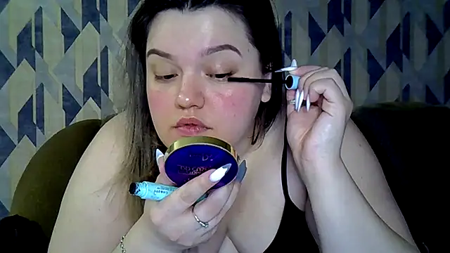 AnitaWillias online show from December 2025 06:01:02 PM