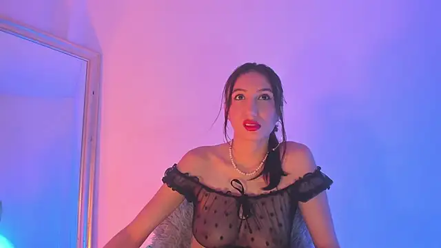 LyaEvanss online show from October 2025 01:42:02 PM