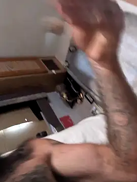 WilldoPita online show from September 2025 12:54:01 PM