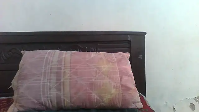 Honeyme24 online show from June 2026 06:04:02 AM