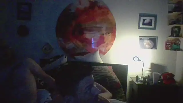 Snapshot of trash4cash chatting on December 2024 04:23:02 AM trash4cash online show from December 2024 04:23:02 AM