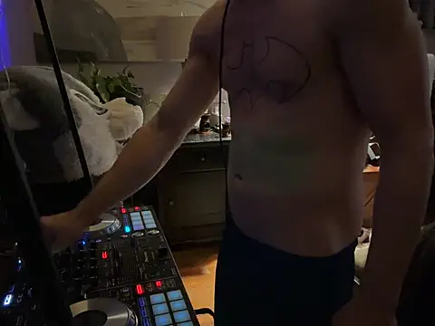 Snapshot of trash4cash chatting on February 2026 05:26:02 AM trash4cash online show from February 2026 05:26:02 AM