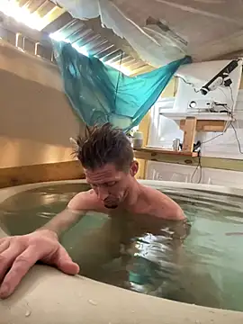 Snapshot of trash4cash chatting on March 2026 05:02:01 PM trash4cash online show from March 2026 05:02:01 PM