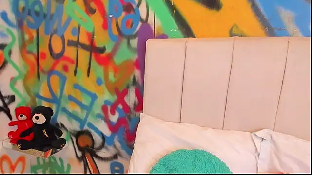 Liana Bernocchi online show from March 2026 08:36:02 PM