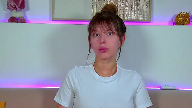 LiliaBianka online show from December 2025 06:42:02 AM