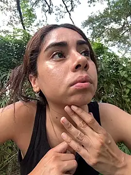 catrinasexy19 online show from September 2025 07:37:01 PM