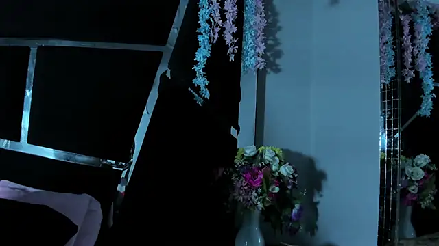 Snapshot of MaddyHudson chatting on January 2026 09:53:02 PM MaddyHudson online show from January 2026 09:53:02 PM