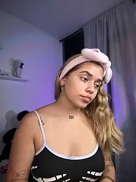 JoselinFlower  online show from November 2025 02:04:02 AM