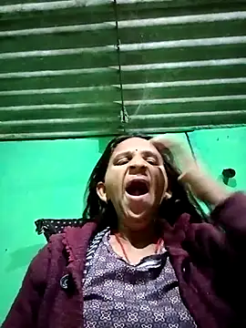 Baby  Shreya online show from December 2025 09:53:01 PM