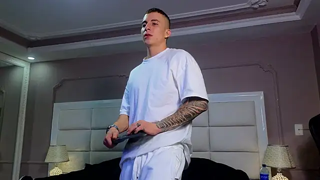 AsmodeoCox online show from May 2026 10:07:01 PM