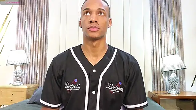 Snapshot of Malkongarcia chatting on February 2026 09:11:02 PM Malkongarcia online show from February 2026 09:11:02 PM