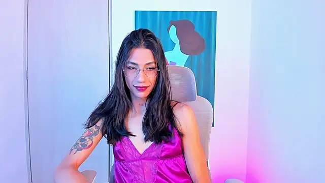 sofiaa grey  online show from April 2026 03:53:01 PM