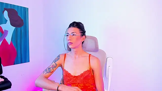sofiaa grey  online show from June 2026 04:56:02 PM