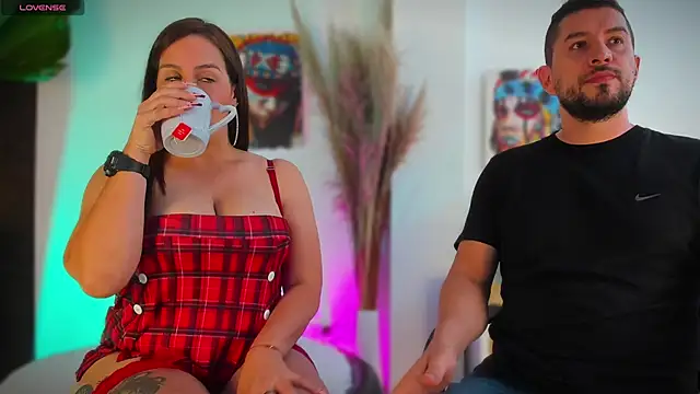 Snapshot of maite_mike chatting on January 2025 12:22:01 PM maite mike online show from January 2025 12:22:01 PM