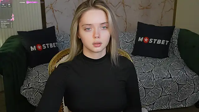 Cassy-Celestial  online show from December 2024 11:45:02 PM