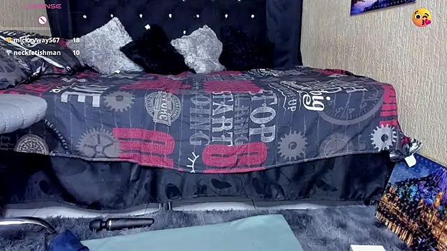 MIABOOBS   online show from January 2025 12:06:01 AM