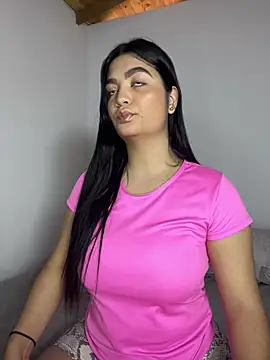 Snapshot of DashaStar chatting on February 2025 09:10:01 PM DashaStar online show from February 2025 09:10:01 PM