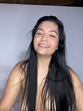 Snapshot of DashaStar chatting on March 2025 01:02:02 AM DashaStar online show from March 2025 01:02:02 AM