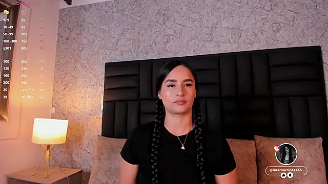 iara martinez online show from October 2025 12:49:02 PM