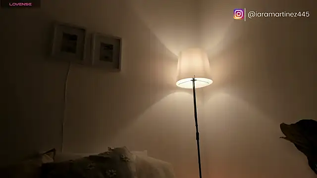 iara martinez online show from April 2026 10:50:01 AM
