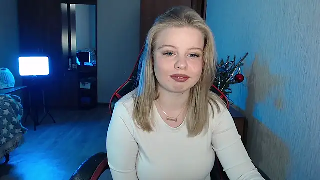 Angelic Lika online show from December 2024 07:29:01 PM