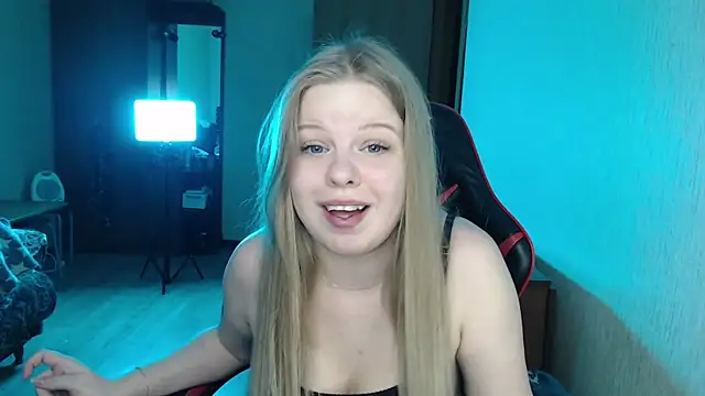 Angelic Lika online show from January 2025 06:04:01 PM