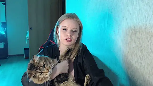 Angelic Lika online show from February 2025 07:59:02 PM