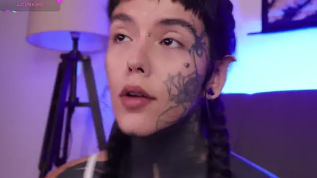 SylveonFox online show from October 2025 01:37:02 AM