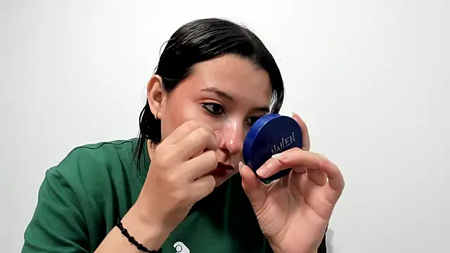 cami-01 online show from November 2025 08:30:02 PM