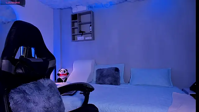 Snapshot of MarcoSullivan chatting on October 2025 12:27:02 PM MarcoSullivan online show from October 2025 12:27:02 PM