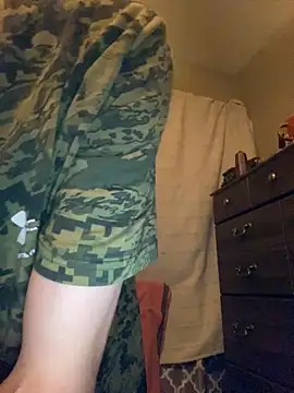 Snapshot of Mikeswanston chatting on September 2025 06:18:01 AM Mikeswanston online show from September 2025 06:18:01 AM